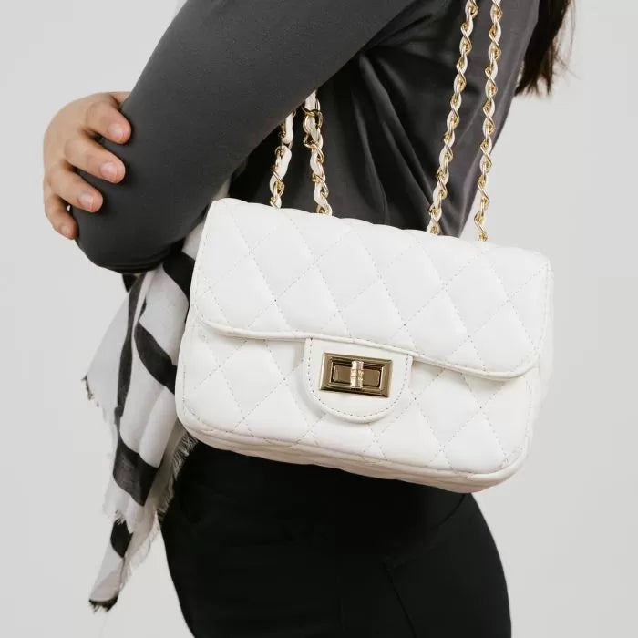 Nina Tas