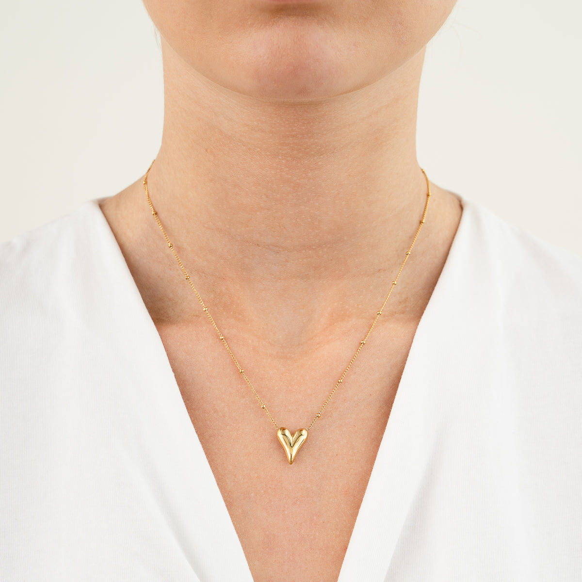 Ketting V shaped hart